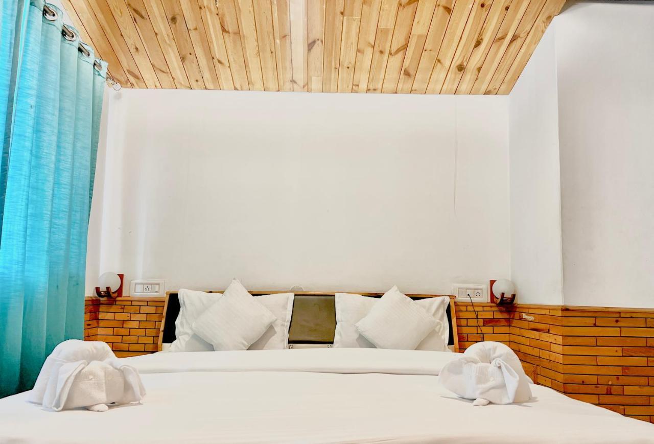 The Yerpa Hotel Kasol Esterno foto